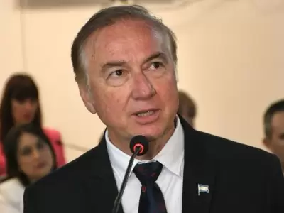 Carlos Salom - diputado provincial