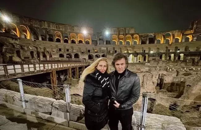 Javier y Karina Milei en Roma