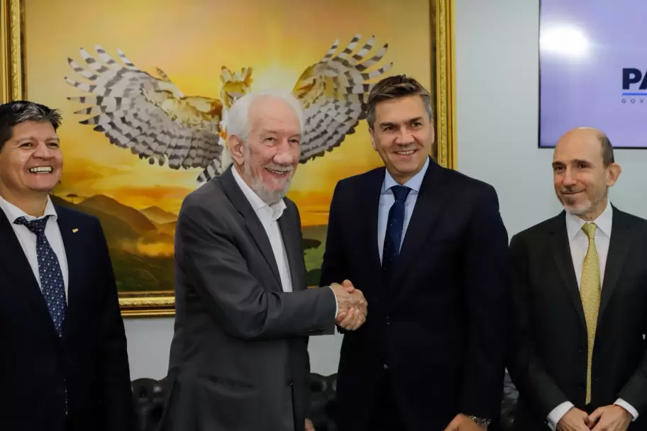 Zdero estrecha vnculo comercial con el gobernador de Paran, estado de Brasil