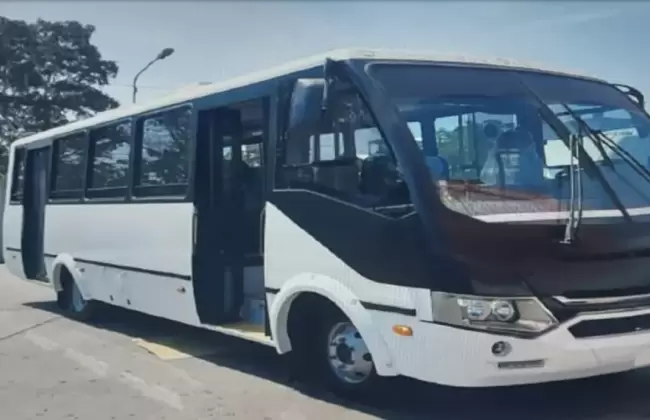 Transporte minibus